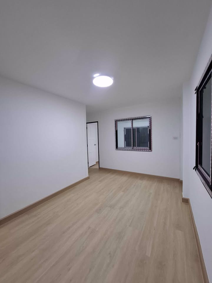 หมู่บ้านพระปิ่น5-เอกชัย109-บ้านรีโนเวทเอกชัย-พร้อมห้องผู้สูงอายุ