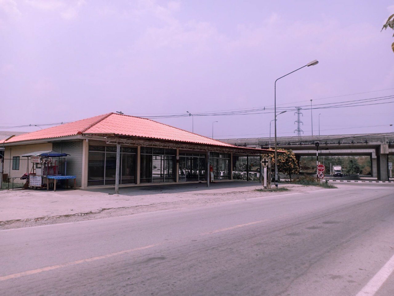 เจ้าของปล่อยเอง-ให้เช่า-เซ้ง-ร้านค้าพร้อมบริเวณบ้าน-ปากช่อง-ติดถนนมิตรภาพ