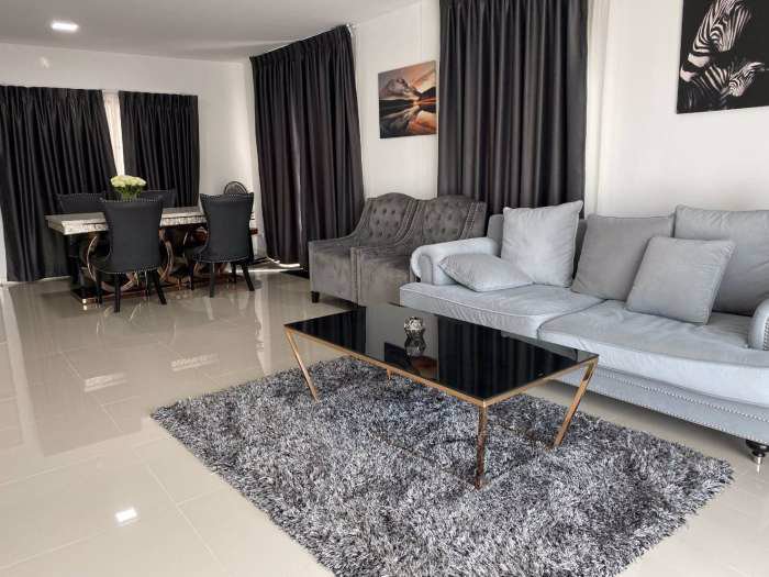 ขายบ้านแฝด-ตัวบ้านแยก-สไตล์บ้านเดี่ยว-มี-2-ชั้น-หมู่บ้านพฤกษาวิลล์-92-ซอยลาดกระบัง-14-1-กรุงเทพมหานค