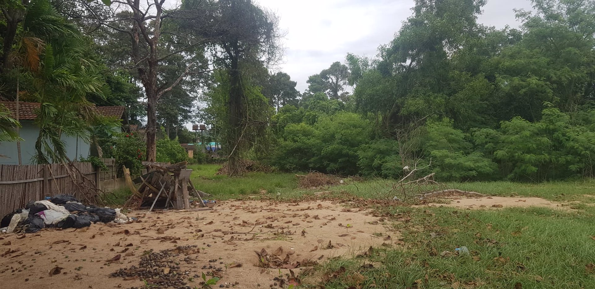 ☑️ที่ดินขนาดพื้นที่-4-ไร่-79-ตรว-หน้าติดทะเลกว้างประมาณ-37-เมตรลึก-225-เมตร