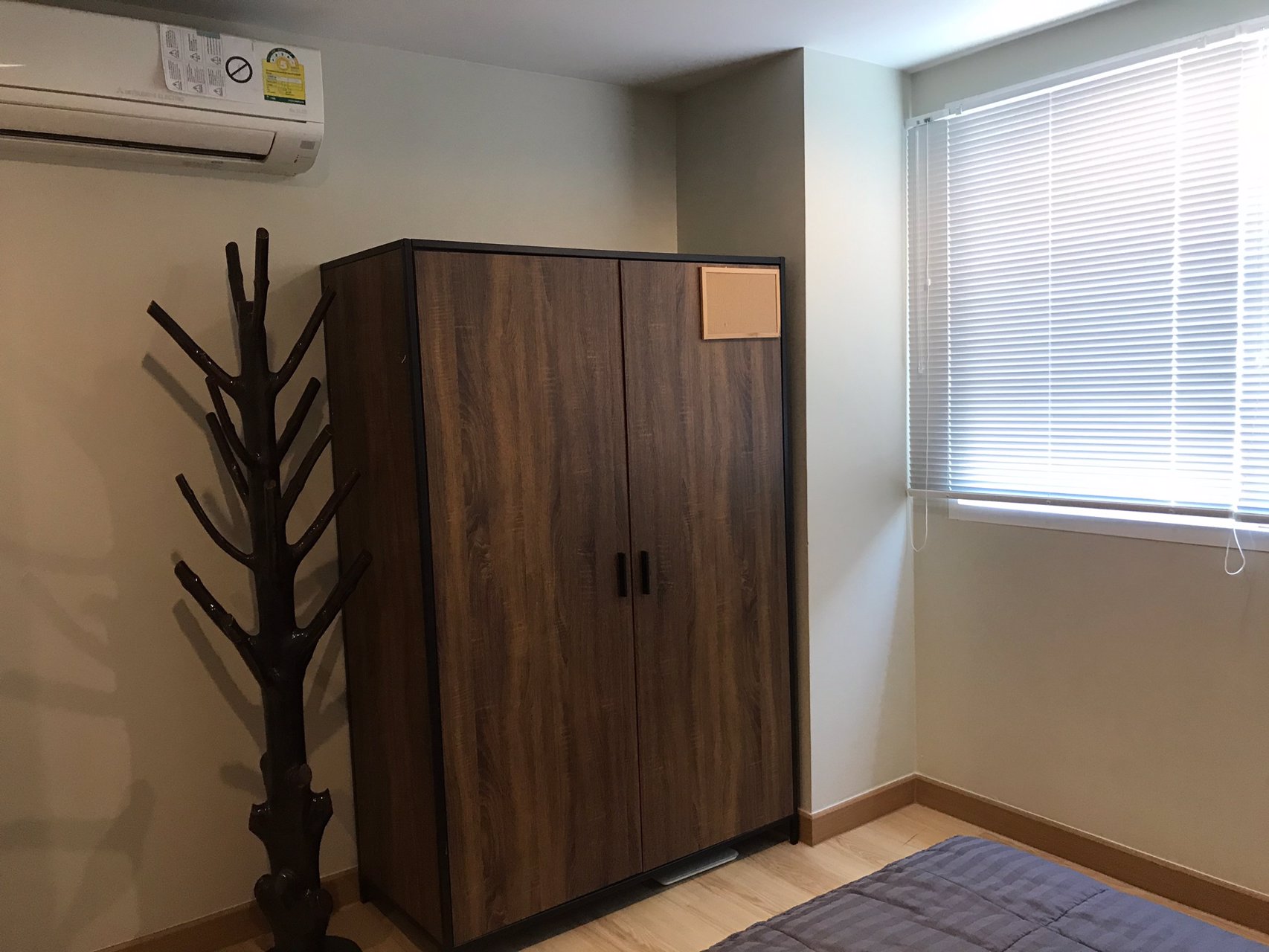 ให้เช่า-คอนโด-1-นอน-1น้ำ-ขนาด-34-ตรม-พร้อมเฟอร์-ติดถนนคลองหลวง-วัดธรรมกาย