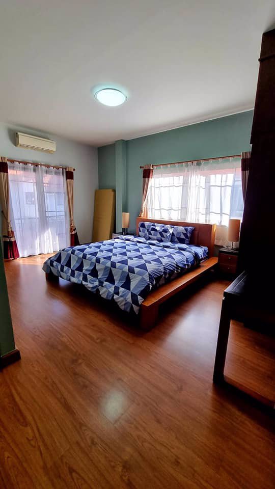 บ้านให้เช่า-4ห้องนอน-4ห้องน้ำ-เฟอร์นิเจอร์ครบ