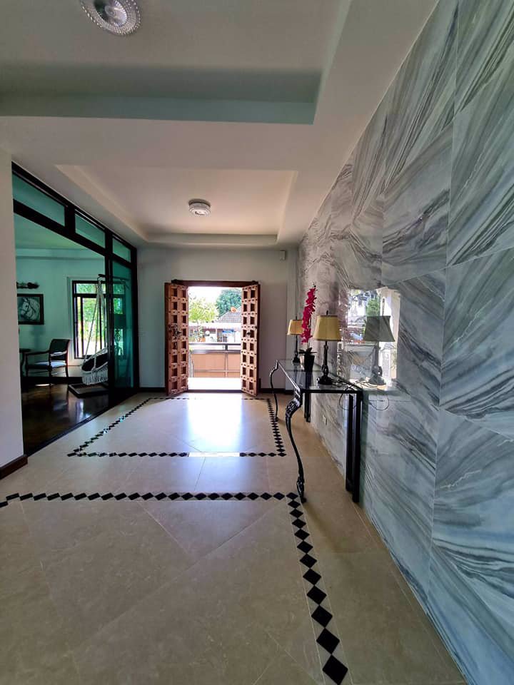 ขายบ้านหรู-5-ห้องนอน-5-ห้องน้ำ-มีสระว่ายน้ำส่วนตัว