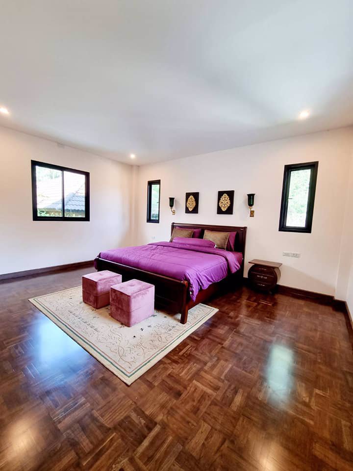 ขายบ้านหรู-5-ห้องนอน-5-ห้องน้ำ-มีสระว่ายน้ำส่วนตัว