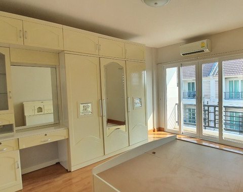 ขายขาดทุน-คาซ่า-นวลจันทร์2-เพียง31ล้าน