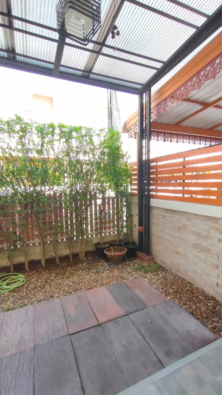 ขายบ้านทาวน์โฮม-2-ชั้น-หมู่บ้านโกลเดนท์ทาวน์-ปิ่นเกล้า-จรัญ