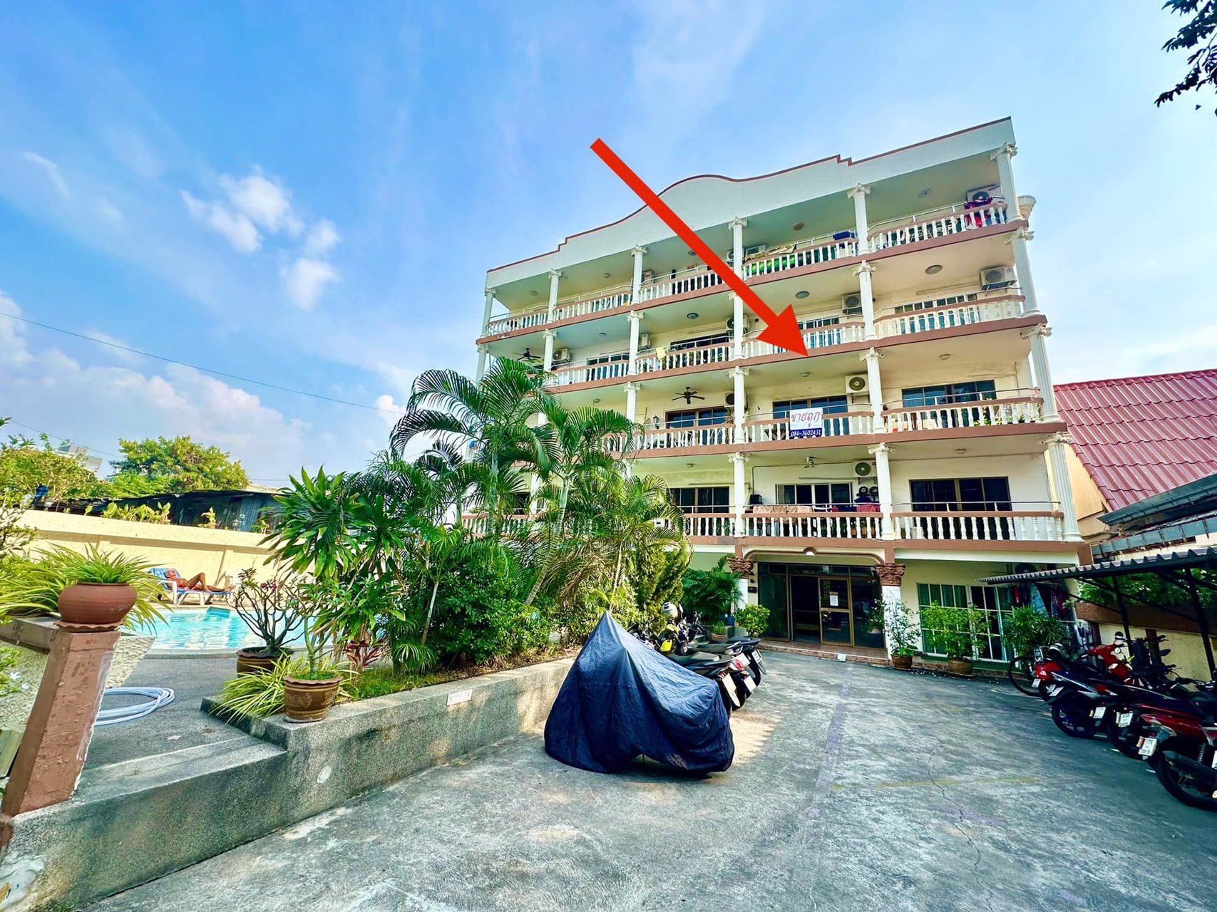 ขายด่วน-ขายถูก-ฮอลิเดย์คอนโดวิว-พัทยา