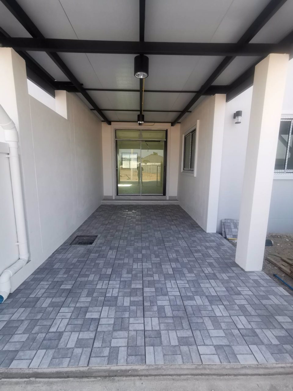 บ้านทาวน์โฮม-ชั้นเดียว-2-ห้องนอน-1-ห้องน้ำ