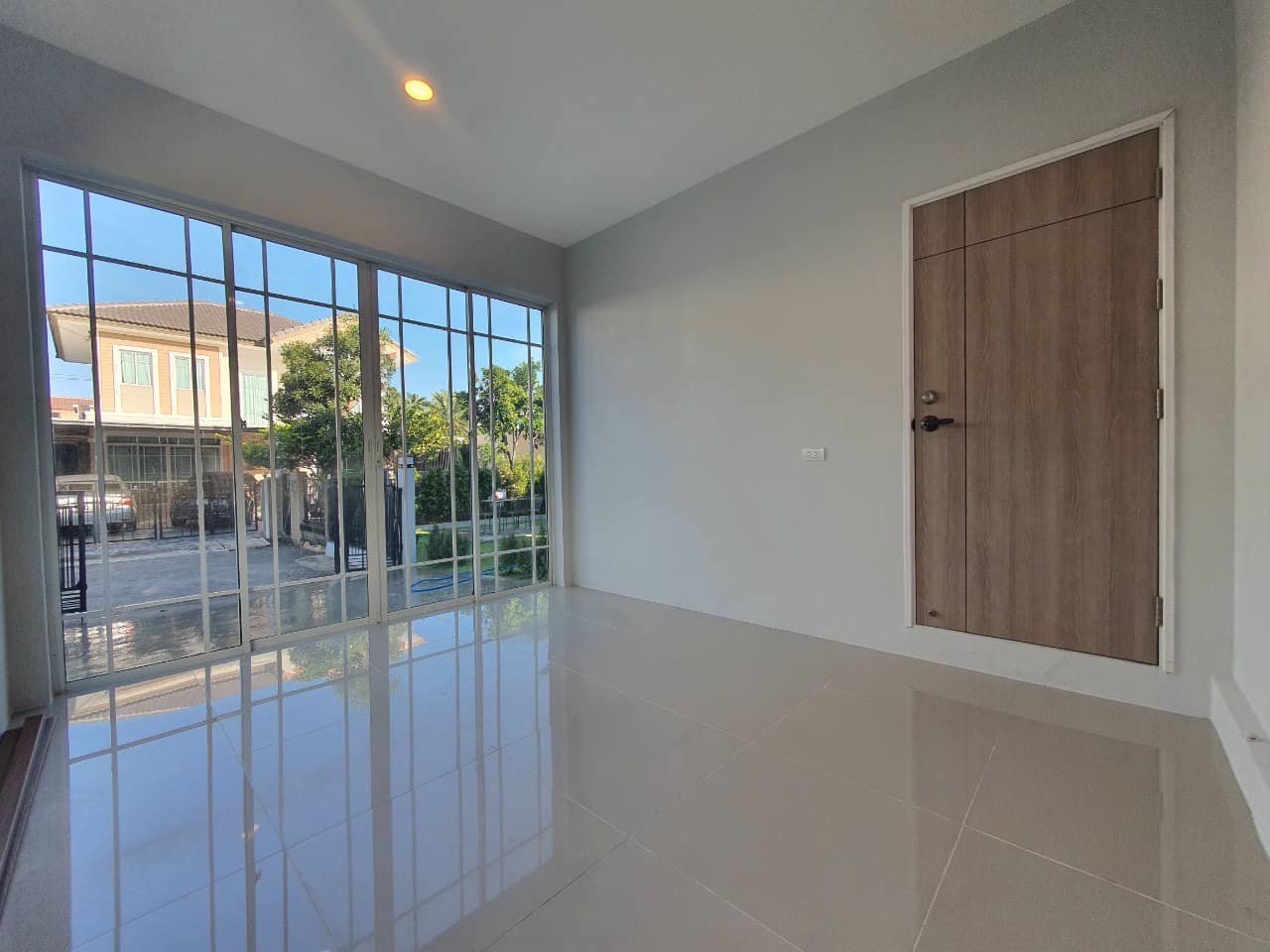 ติดจองโครงการภัสสร25-กิ่งแก้ว-บางพลี-บ้านเดี่ยว-ทำเลดี-ใกล้ถนนบางนา-ตราด