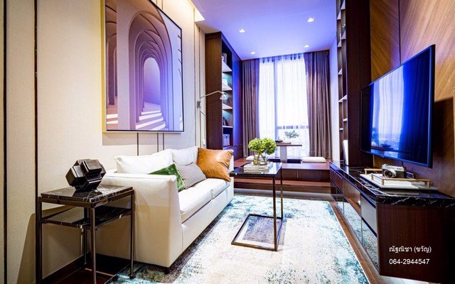 คอนโดหรูใจกลางอโศก-𝐂𝐋𝐎𝐔𝐃-𝐑𝐞𝐬𝐢𝐝𝐞𝐧𝐜𝐞𝐬-𝐒𝐊𝐕𝟐𝟑