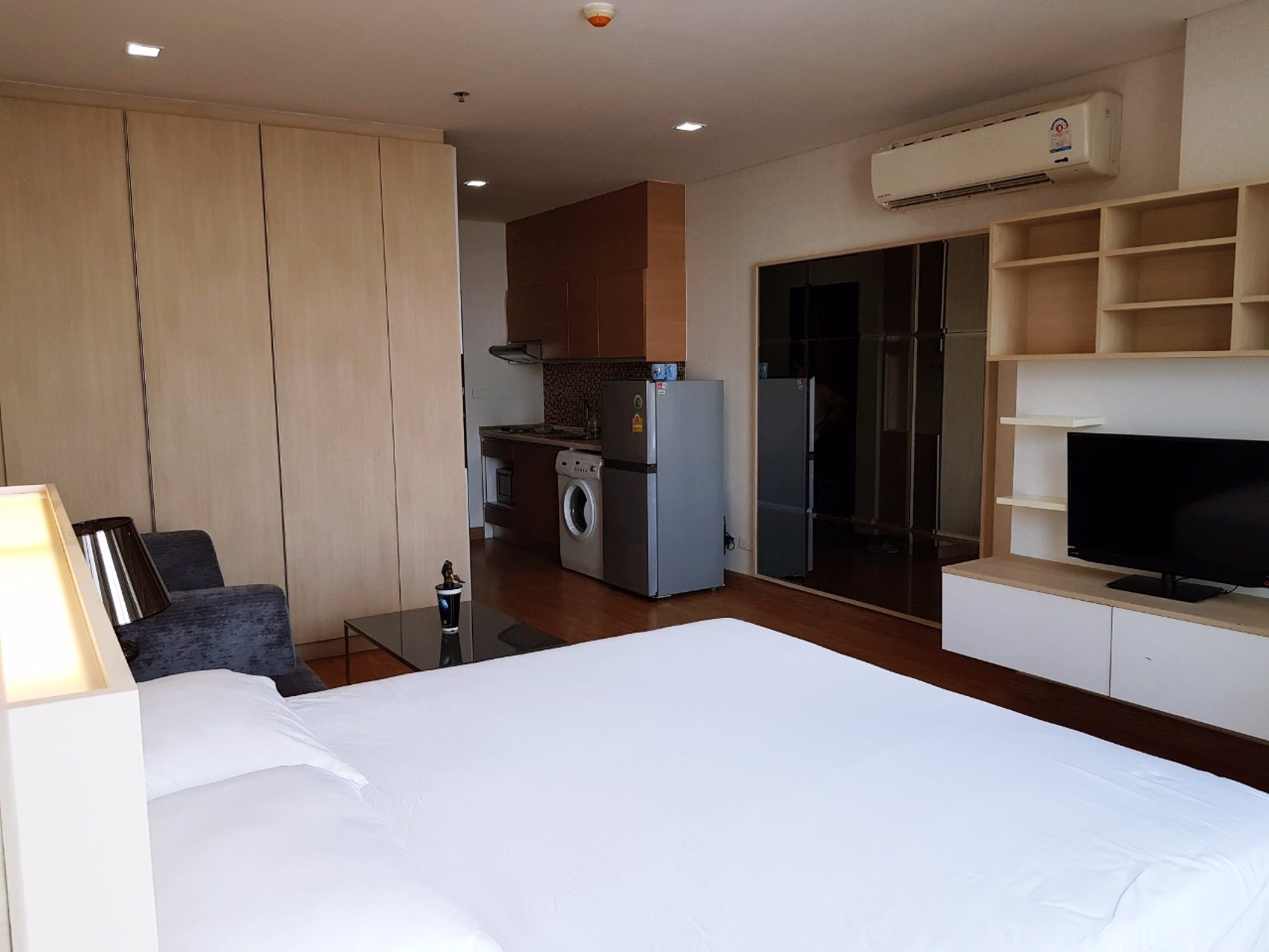 ขายคอนโดพร้อมอยู่-le-luk-condominium-ติด-bts-พระโขนงเพียง-ชั้น-26-วิวสวยแต่งครบ-