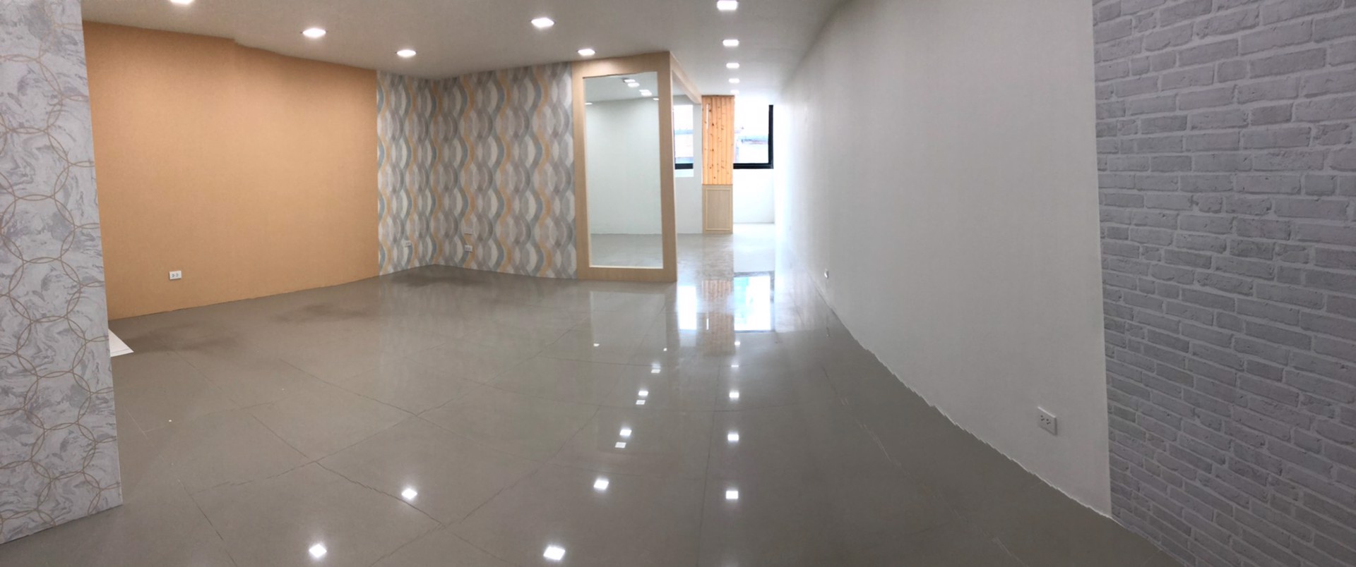 ออฟฟิศให้เช่า-250-300-บ-ตรม-แบ่งพื้นที่-100-400-ตรม-พระราม-3-ใกล้สาทร-จดทะเบียนบริษัทได้