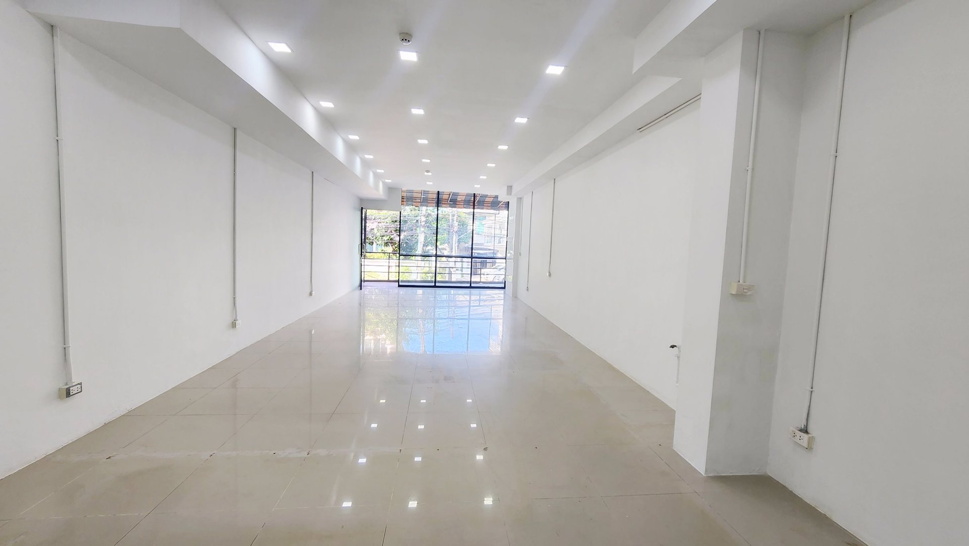 office-for-rent-75-300-ตรม-ใกล้-brt-ย่านสาทร-ติดโลตัสพระราม3-เดินทางสะดวกมาก-เริ่มต้น-15000-บาท