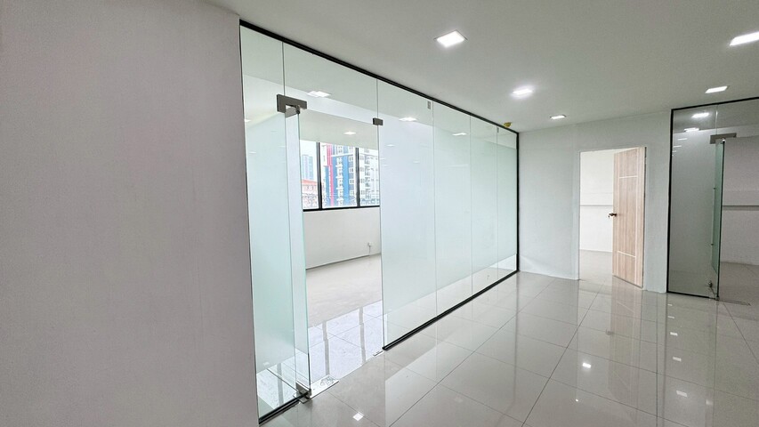 ออฟฟิตให้เช่า-ทำเลพระราม3-พื้นที่-100-400-ตรม-250-300-บ-ตรม-ถนนทรี-นราธิวาส-บางคอแหลม