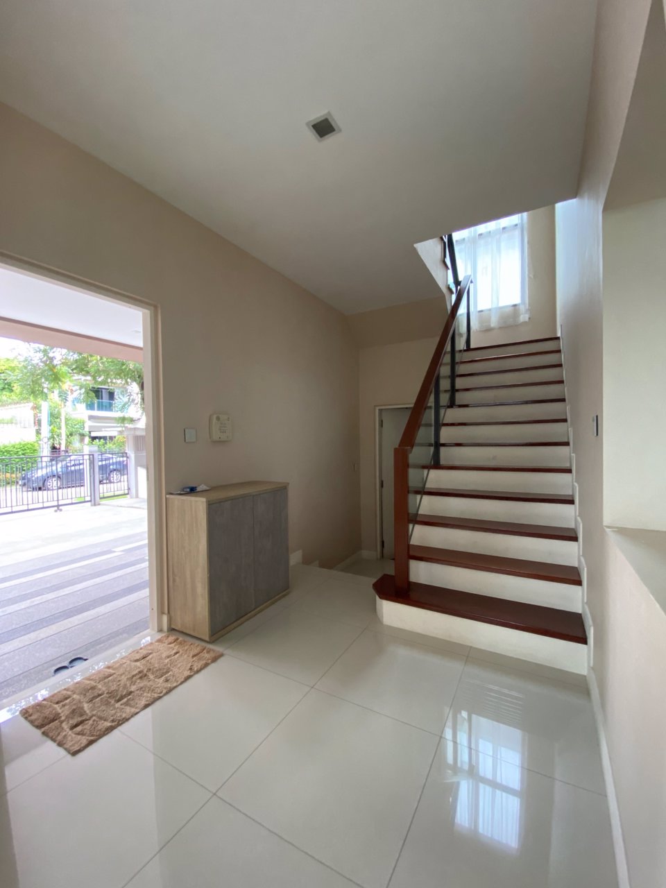 ให้เช่า-บ้านเดี่ยวพร้อมอยู่-หมู่บ้านเดอะแกรนด์บางนา-วงแหวน