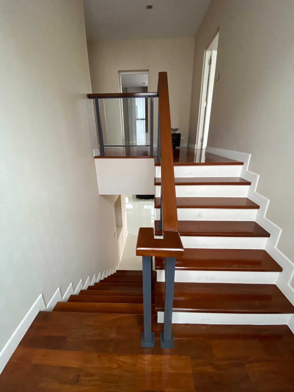 ให้เช่า-บ้านเดี่ยวพร้อมอยู่-หมู่บ้านเดอะแกรนด์บางนา-วงแหวน