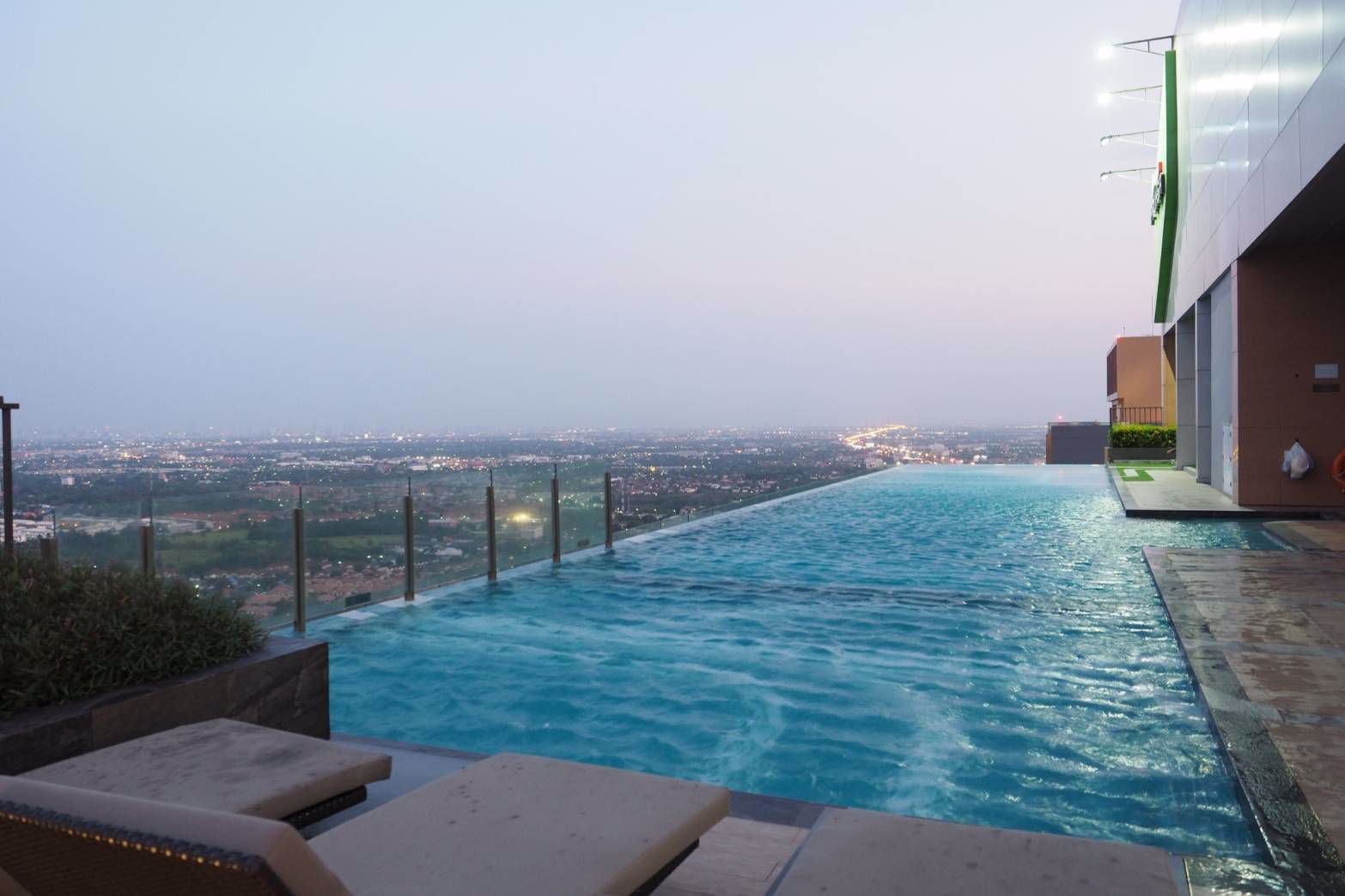 c-159-ให้เช่า-คอนโด-plum-condo-central-station-phase1-ชั้น-32-ติด-central-westgate