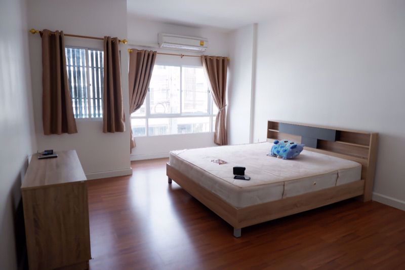 t-730-ขาย-ให้เช่า-ทาวน์โฮม-3-ชั้น-นลิน-อเวนิว-3-รามคำแหง-บ้านสวยสภาพดี-มีเฟอร์นิเจอร์-ราคา-14500-บา