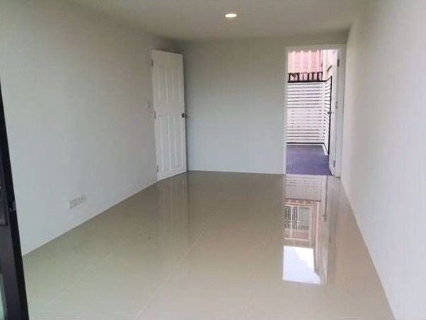 ขาย-ให้เช่า-ทาวน์โฮม-3-ชั้น-หลังมุม-มเมืองทองการ์เด้น-ริว่า-วิลล่า-ซอยพัฒนาการ-69-สภาพดี