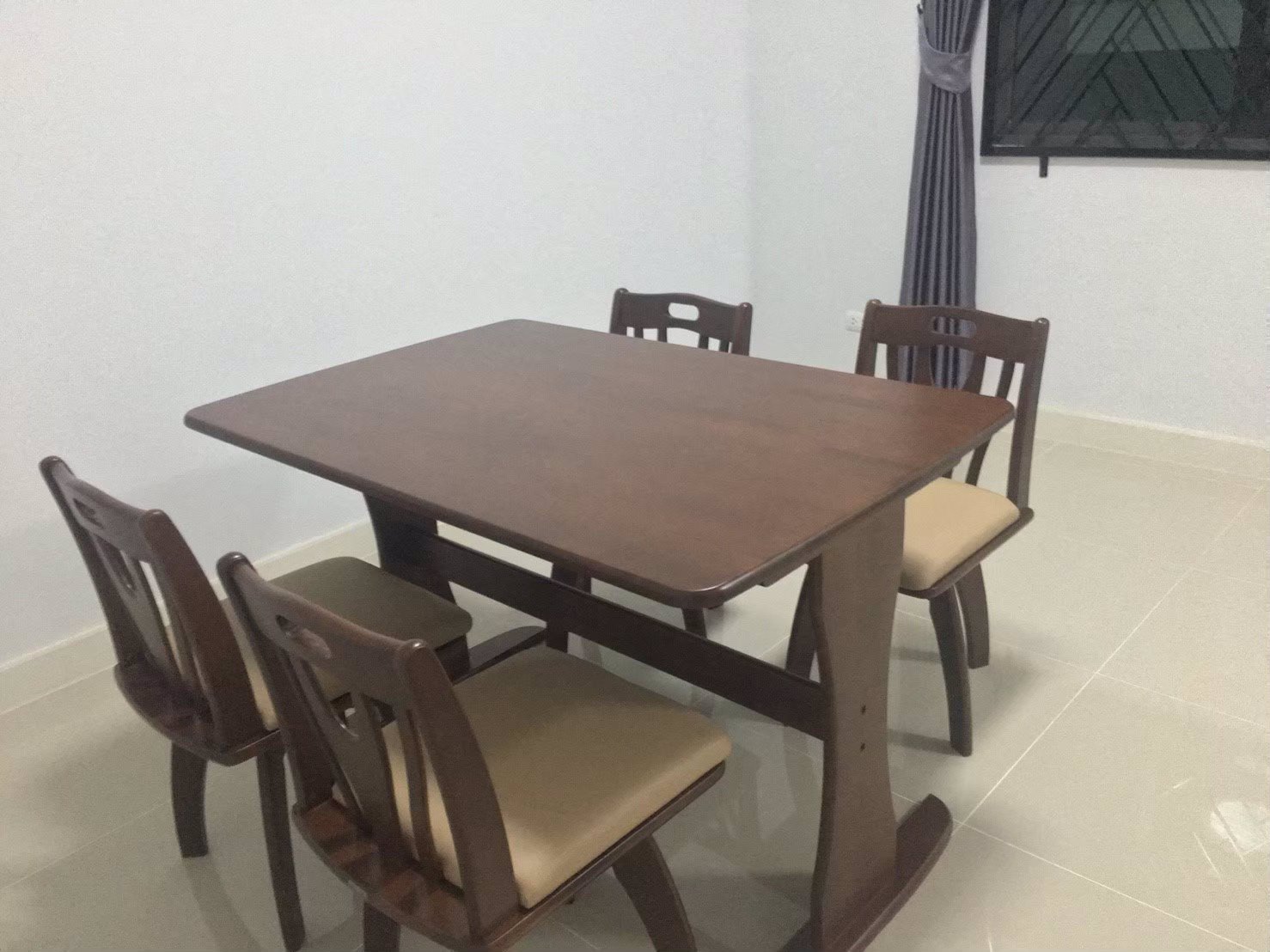 ให้เช่า-ทาวน์เฮ้าส์-2-ชั้น-โมดิ-วิลล่า-บางนา-ซเอแบค-บ้านสวยเฟอร์ครบ-พร้อมอยู่-ราคา-15000-บาท