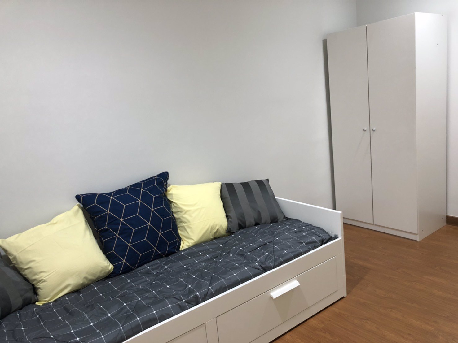 ให้เช่า-ทาวน์โฮม-3-ชั้น-มบ้านกลางเมือง-สาทร-ตากสิน2-ใกล้รถไฟฟ้า-สภาพดี-เฟอร์ครบ-พร้อมอยู่