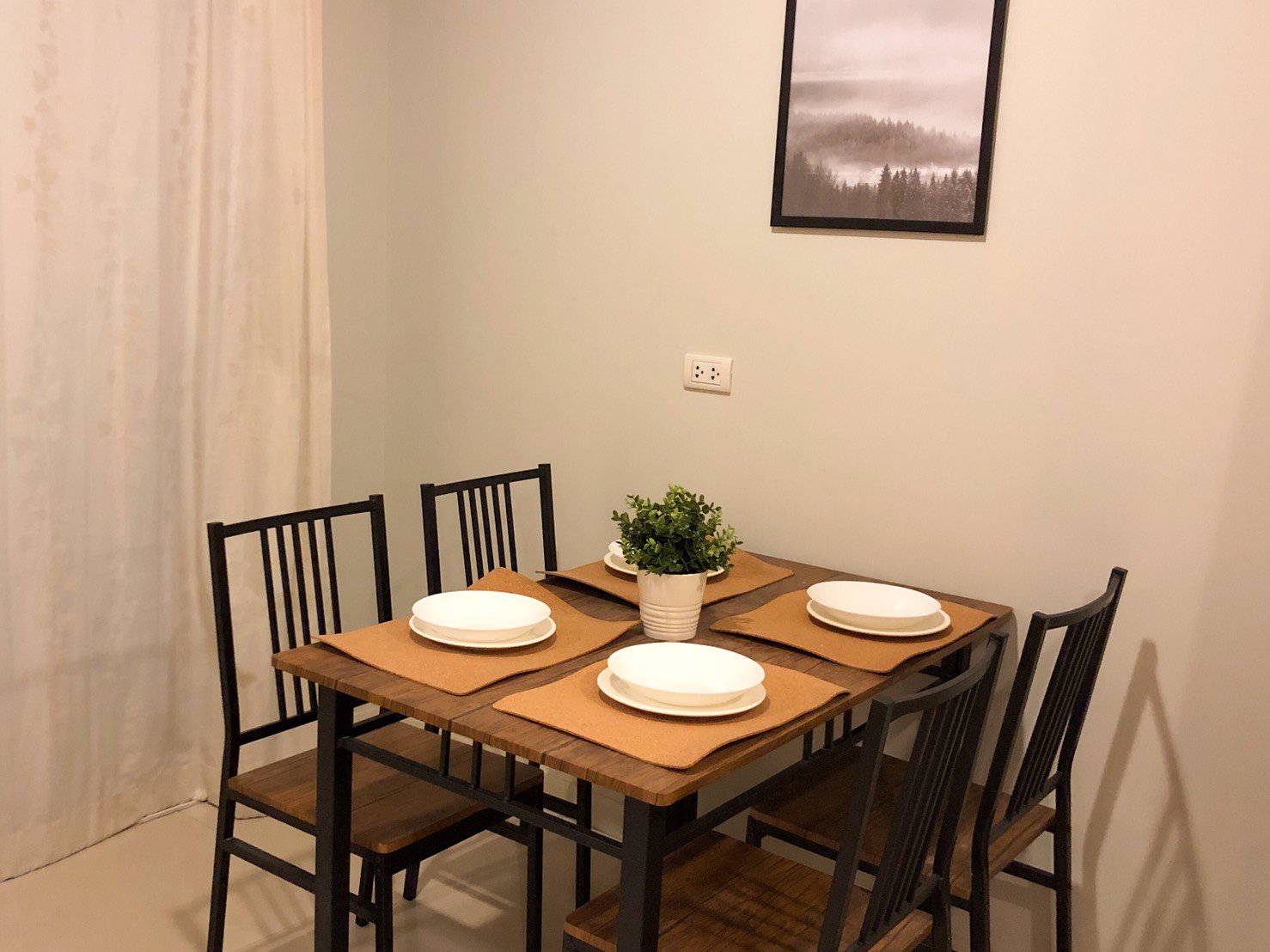 ให้เช่า-ทาวน์โฮม-3-ชั้น-มบ้านกลางเมือง-สาทร-ตากสิน2-ใกล้รถไฟฟ้า-สภาพดี-เฟอร์ครบ-พร้อมอยู่