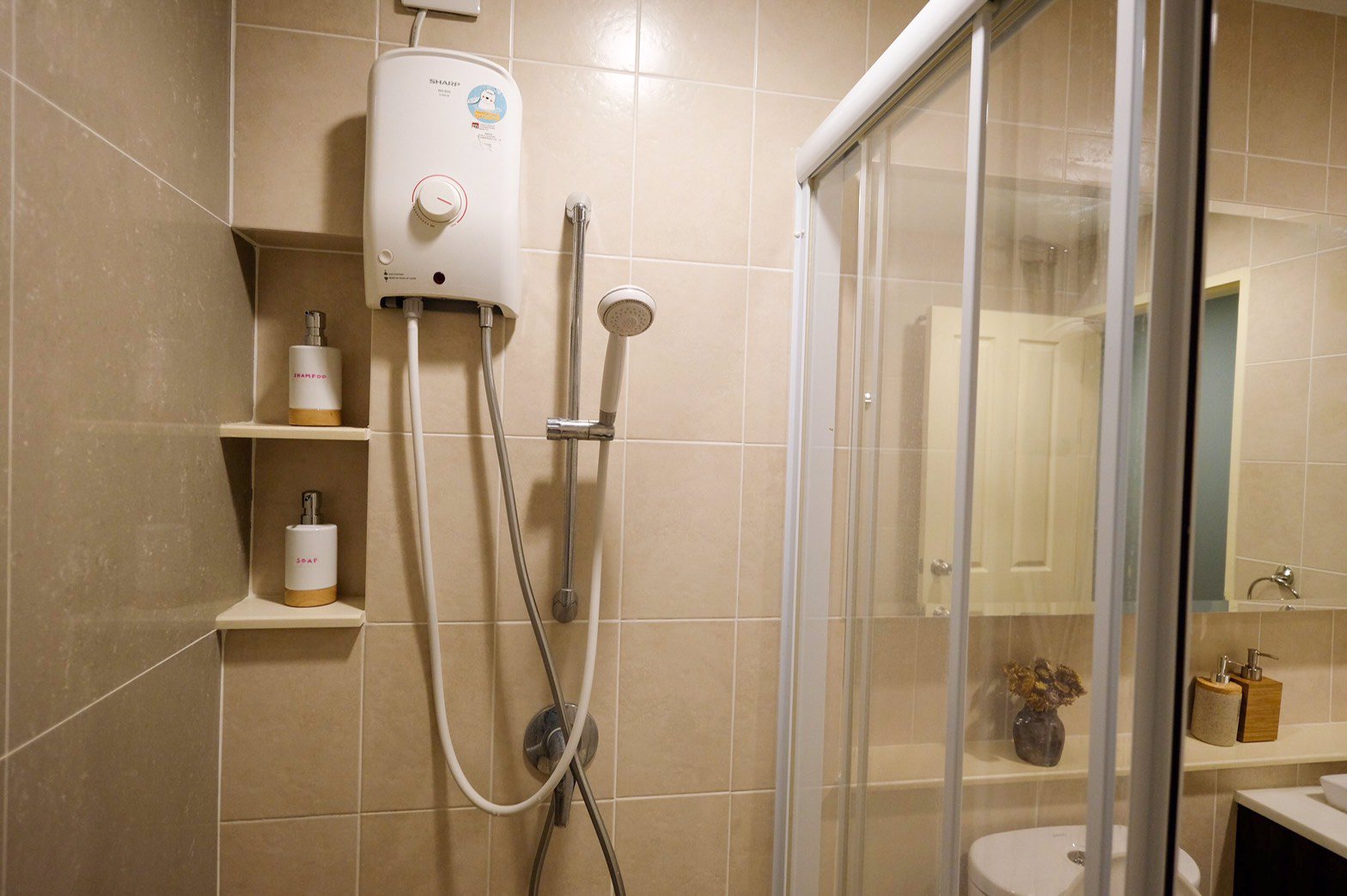 ให้เช่า-ทาวน์โฮม-3-ชั้น-มบ้านกลางเมือง-สาทร-ตากสิน2-ใกล้รถไฟฟ้า-สภาพดี-เฟอร์ครบ-พร้อมอยู่