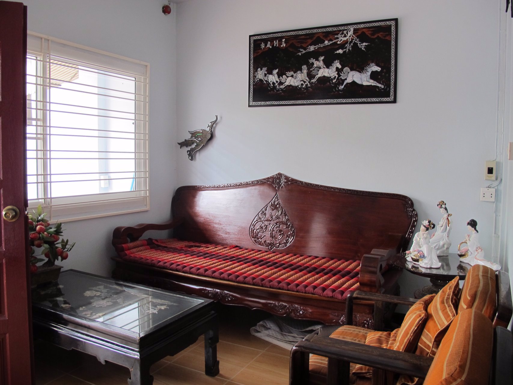 ให้เช่า-ขาย-ทาวน์โฮม-4-ชั้น-renovate-ใหม่-แนวรถไฟฟ้า-สุขุมวิท-50-บ้านสวยมีเฟอร์นิเจอร์พร้อมอยู