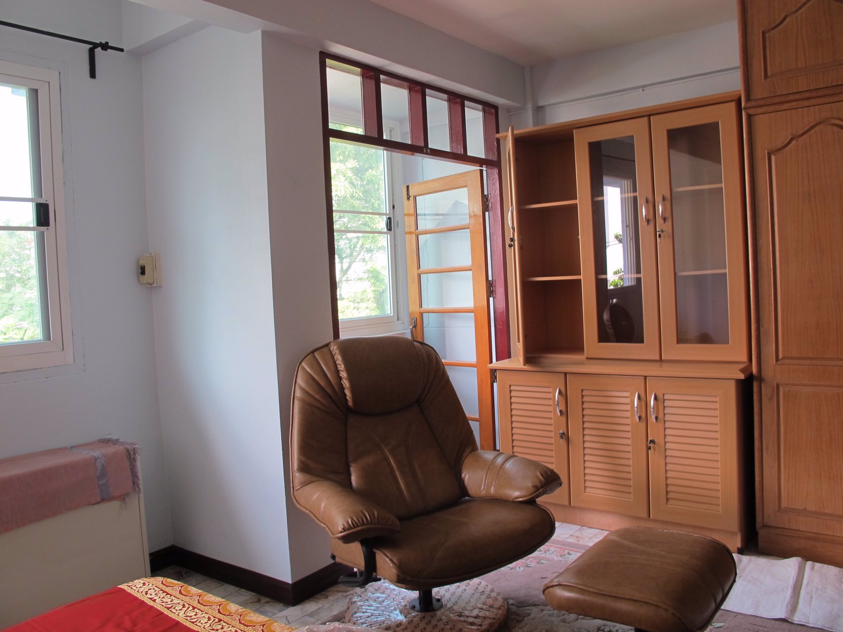 ให้เช่า-ขาย-ทาวน์โฮม-4-ชั้น-renovate-ใหม่-แนวรถไฟฟ้า-สุขุมวิท-50-บ้านสวยมีเฟอร์นิเจอร์พร้อมอยู