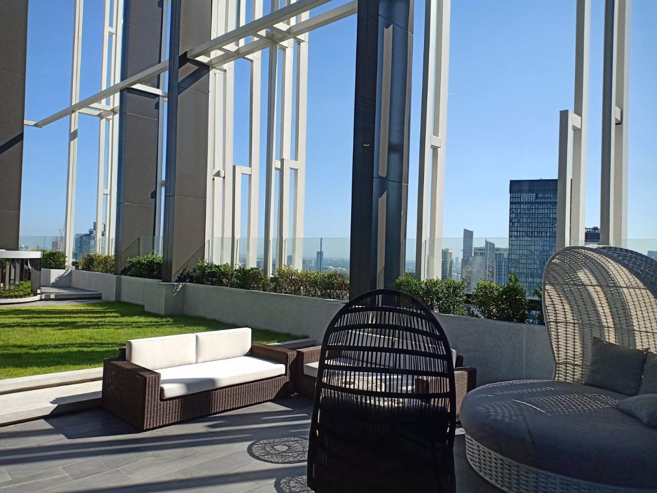 life-one-wireless-คอนโดใหม่ทำเลหรูติดถนนวิทยุ-ห้องแต่งสวย-ใกล้-central-embassy-และ-bts-เพลินจิ