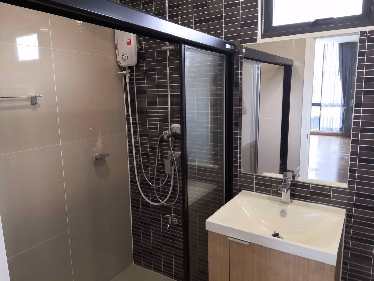 ให้เช่า-ทาวน์โฮมใหม่-3-ชั้น-ยังไม่เคยเข้าอยู่-พาทิโอ-ลาดกระบัง-อ่อนนุช-ทำออฟฟิศได้-ราคา-22000