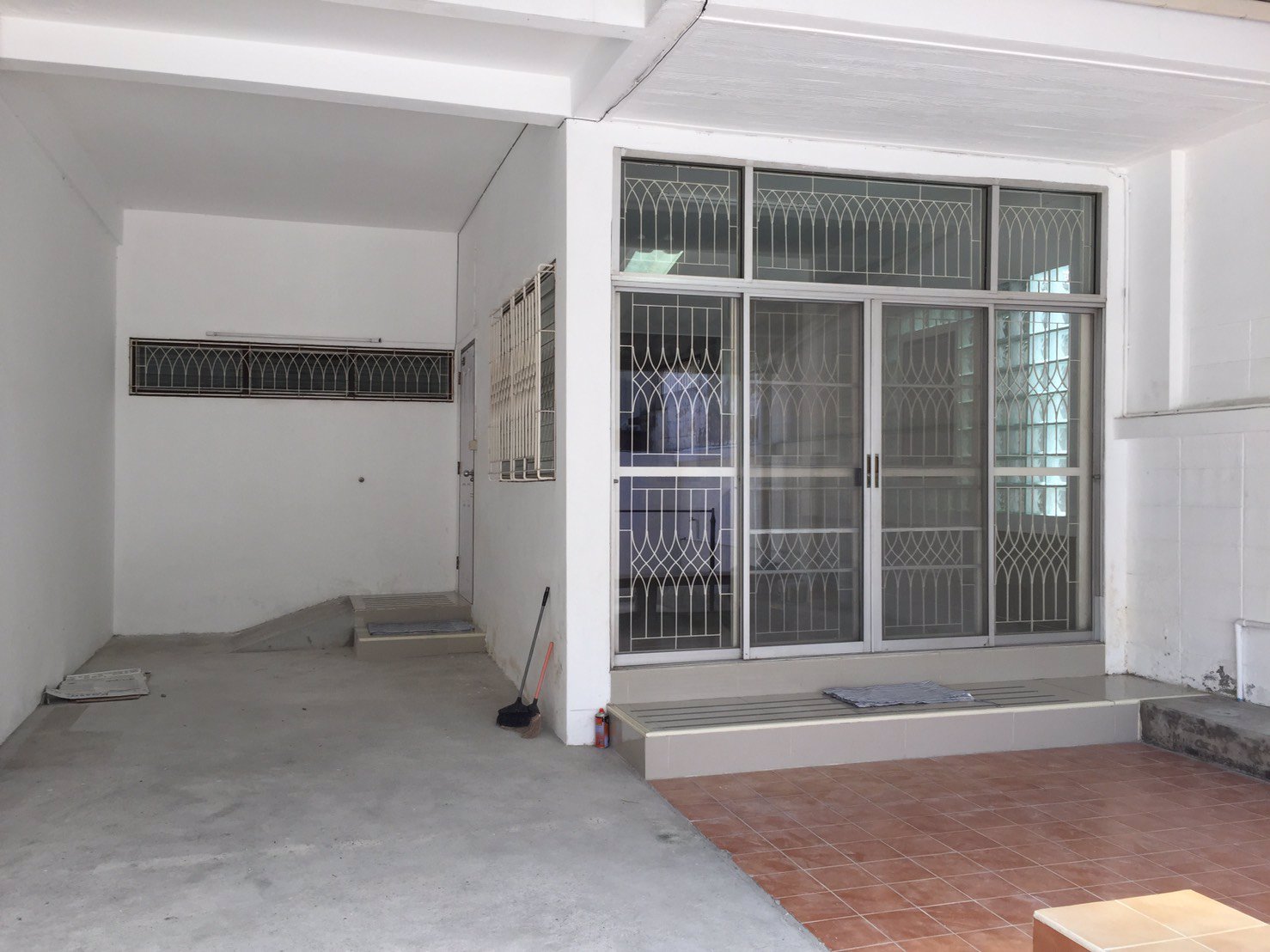 ให้เช่า-บ้านทาวน์เฮ้าส์หลังมุม-ซสุขุมวิท93-ใกล้-bts-บ้านสวยสภาพดี-มีเฟอร์นิเจอร์-พร้อมอยู่