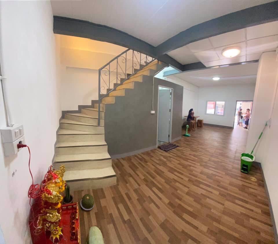 ให้เช่า-ทาวน์เฮ้าส์-2-ชั้น-รีโนเวทใหม่-มปรีชา-ซรามคำแหง188-บ้านสวย-พร้อมอยู่-ราคา-8500-บาท