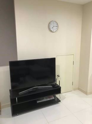 ขาย-ให้เช่า-ทาวน์โฮม-3-ชั้น-บ้านกลางเมือง-พระราม9-เลียบมอเตอร์เวย์-บ้านสวยมีเฟอร์พร้อมอยู่