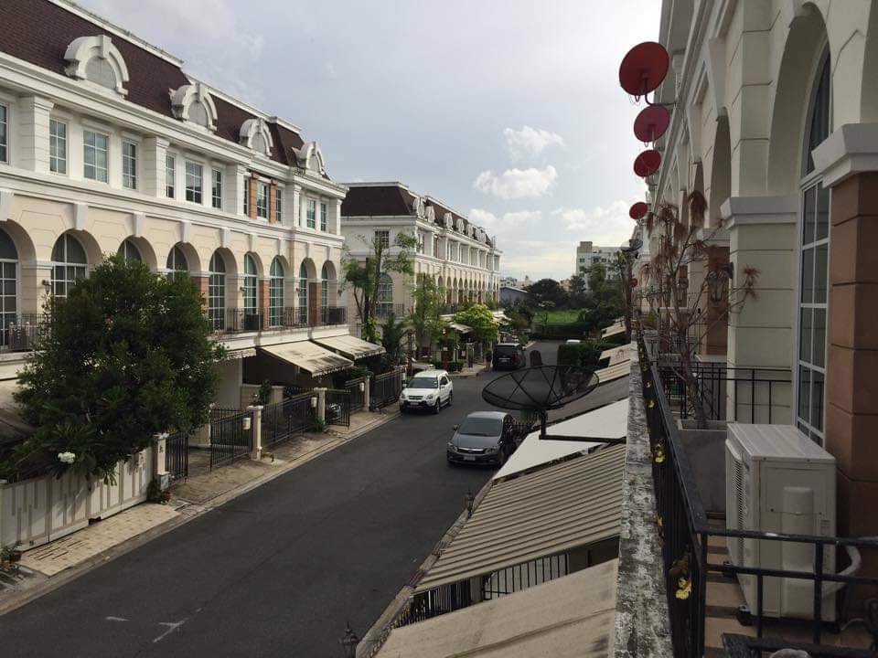 ให้เช่า-ทาวน์โฮมมุม-plus-city-park-ถหัวหมาก-ถนนเชื่อมซอยรามคำแหง​-24​-กับถนนตัดใหม่​-ศรีนครินทร์