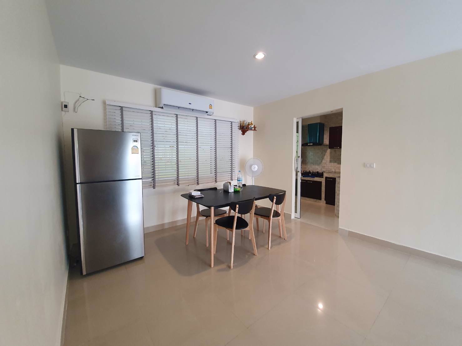 โปรโมชั่น-ปรับลดราคา-ให้เช่า-ทาวน์เฮ้าส์-renovateใหม่-เดอะคอนเนค2-ใกล้เมกกะ-บางนา-มีเฟอร์นิเจอร์