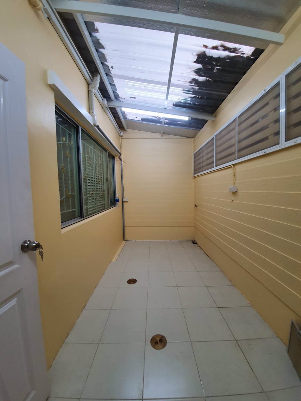 โปรโมชั่น-ปรับลดราคา-ให้เช่า-ทาวน์เฮ้าส์-renovateใหม่-เดอะคอนเนค2-ใกล้เมกกะ-บางนา-มีเฟอร์นิเจอร์