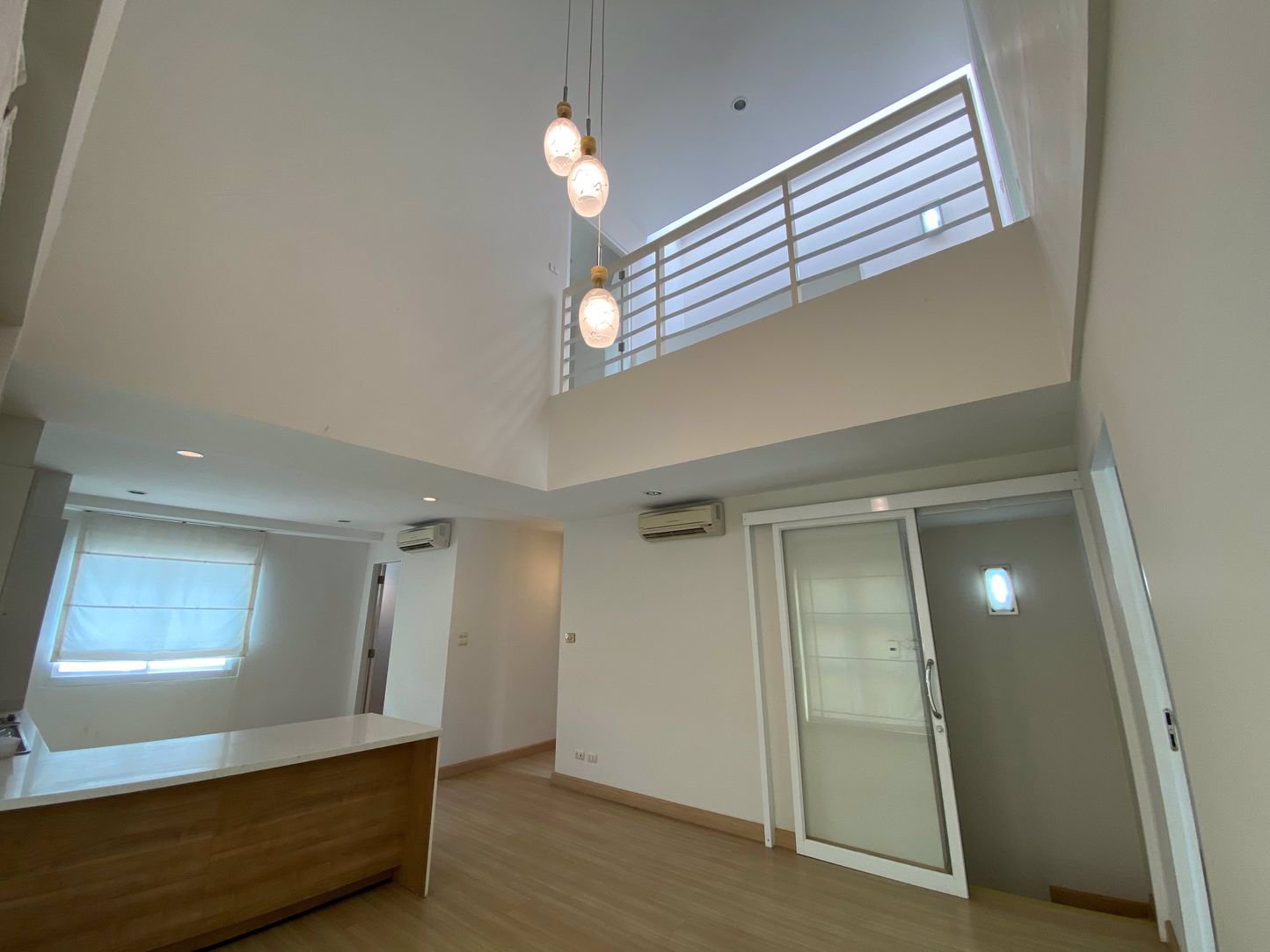 ให้เช่า-ทาวน์โฮม-3-ชั้น-d-one-อ่อนนุช-ศรีนครินทร์-เหมาะสำหรับทำออฟฟิศ-ราคา-38000-บาท