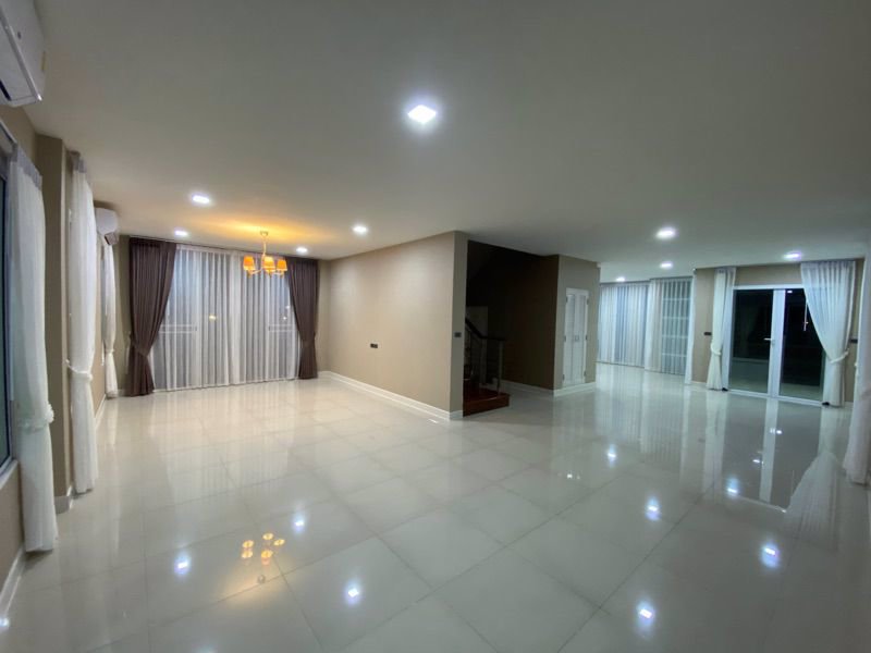 ให้เช่า-บ้านเดี่ยวหลังใหญ่-บลูลากูน-บางนา-ตราด-กม8-ใกล้เมกกะ-บางนา