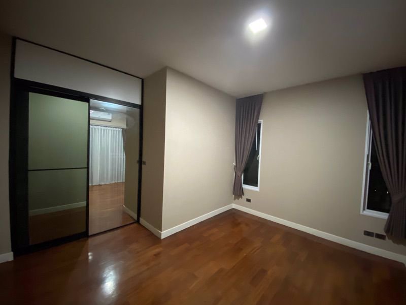 ให้เช่า-บ้านเดี่ยวหลังใหญ่-บลูลากูน-บางนา-ตราด-กม8-ใกล้เมกกะ-บางนา