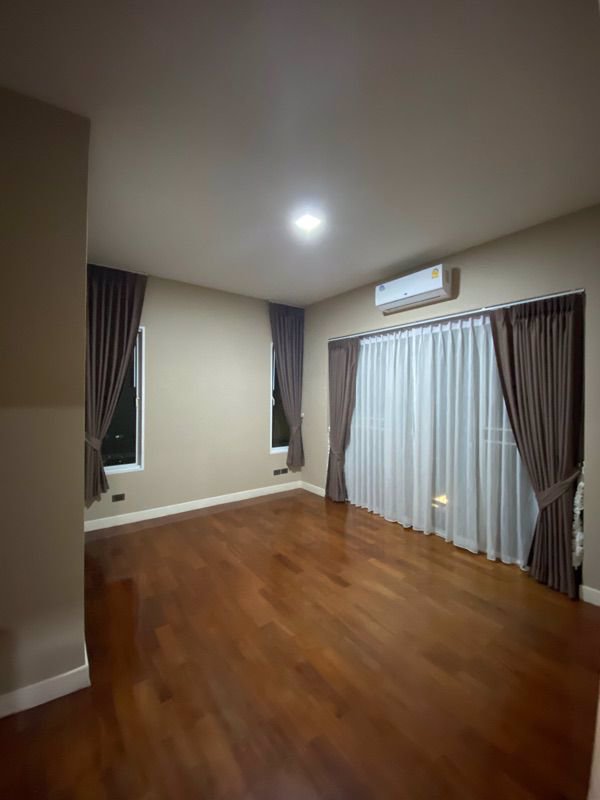 ให้เช่า-บ้านเดี่ยวหลังใหญ่-บลูลากูน-บางนา-ตราด-กม8-ใกล้เมกกะ-บางนา