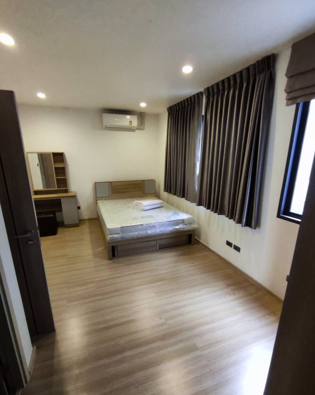 ให้เช่า-ทาวน์โฮม-3-ชั้น-มshizen-ซพัฒนาการ32-บ้านสวยสภาพดี-พร้อมเฟอร์-ราคา-49000-บาท