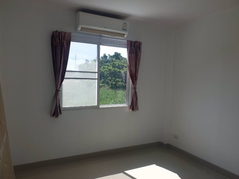 ให้เช่า-ทาวน์เฮ้าส์-2-ชั้น-มthe-life-บางนา-กม10-สภาพดี-ราคาเพียง-12000-บาท