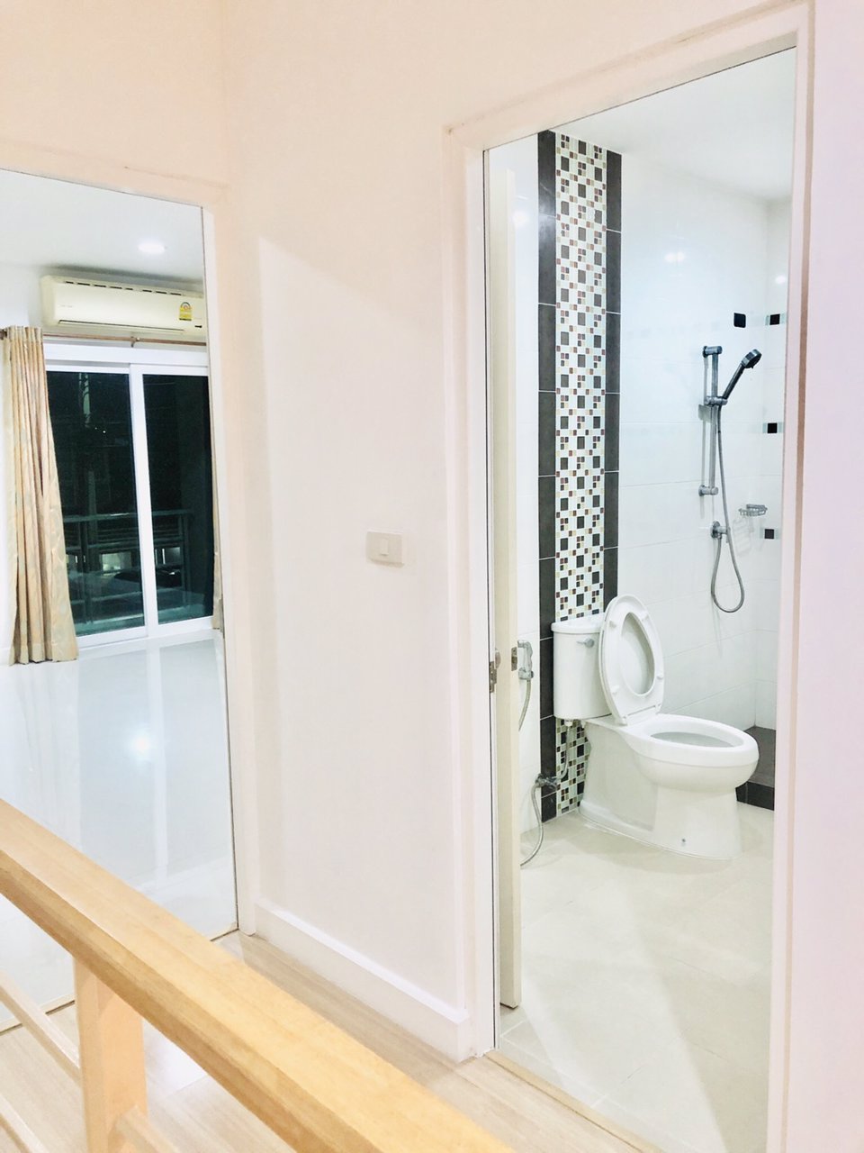 ให้เช่า-ทาวน์โฮม-3-ชั้น-renovate-ใหม่-หมู่บ้าน-กรีนนิช-ติด-makro-รามอินทรา-ราคา-24000-บาท