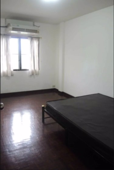 ให้เช่า-ทาวน์โฮม-3-ชั้น-สร้างเอง-ซลาดพร้าว48-มีเฟอร์-ทำออฟฟิศได้-ราคา-18000-บาท