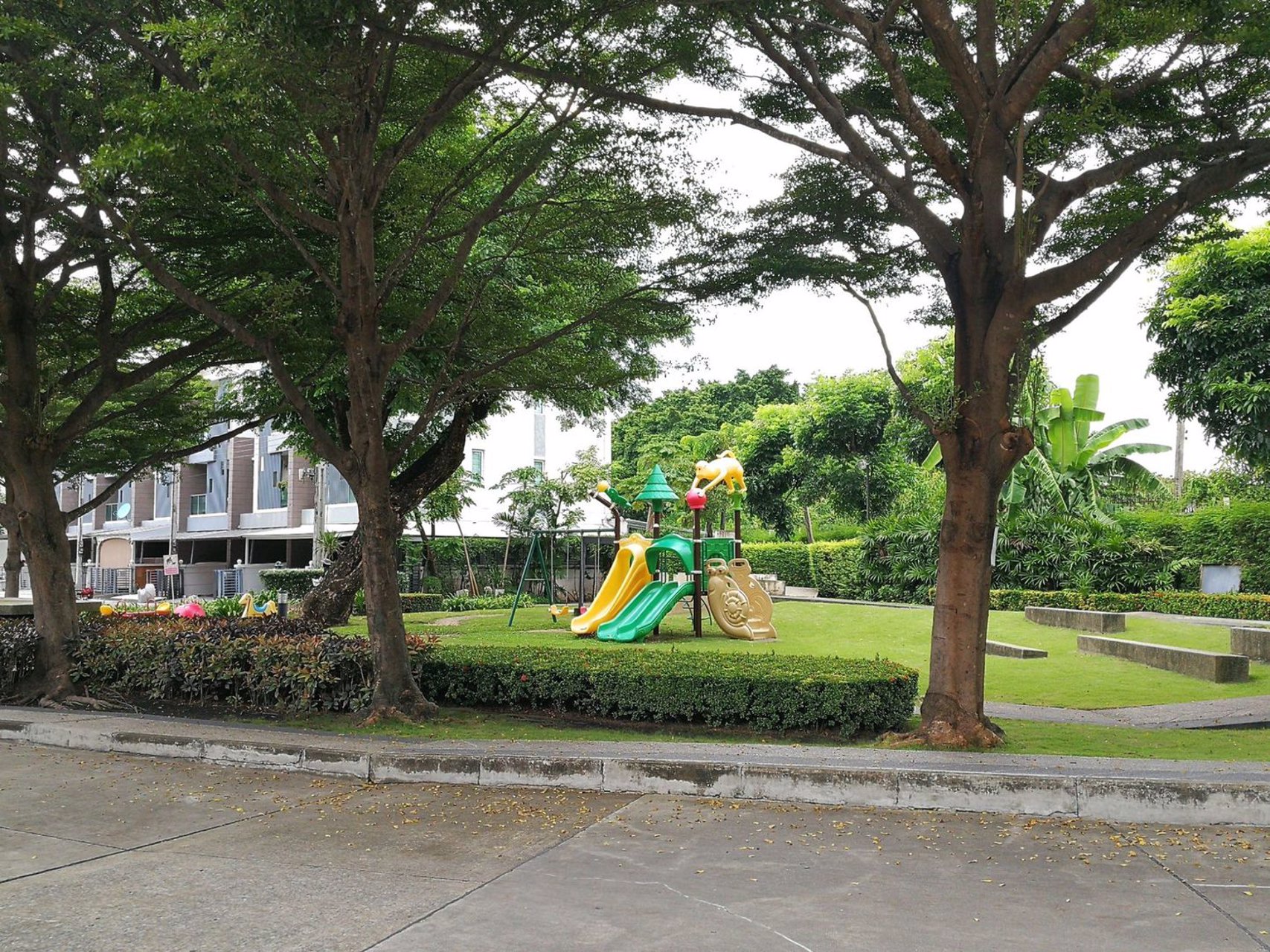 ให้เช่า-ทาวน์โฮม-3-ชั้น-มทาวน์-อเวนิว-อ่อนนุช68-บ้านสวยสภาพดี-มีเฟอร์พร้อมอยู่-ราคา-27000-บา