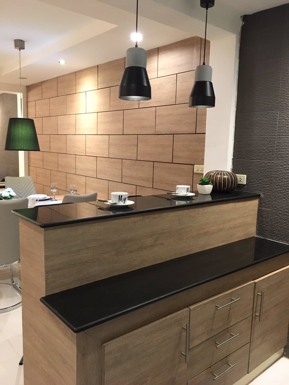 ให้เช่า-ทาวน์เฮ้าส์แต่งหรู-สิรินดา-พัทยา-เฟอร์นิเจอร์ครบพร้อมอยู่-เพียง-14900-บาท