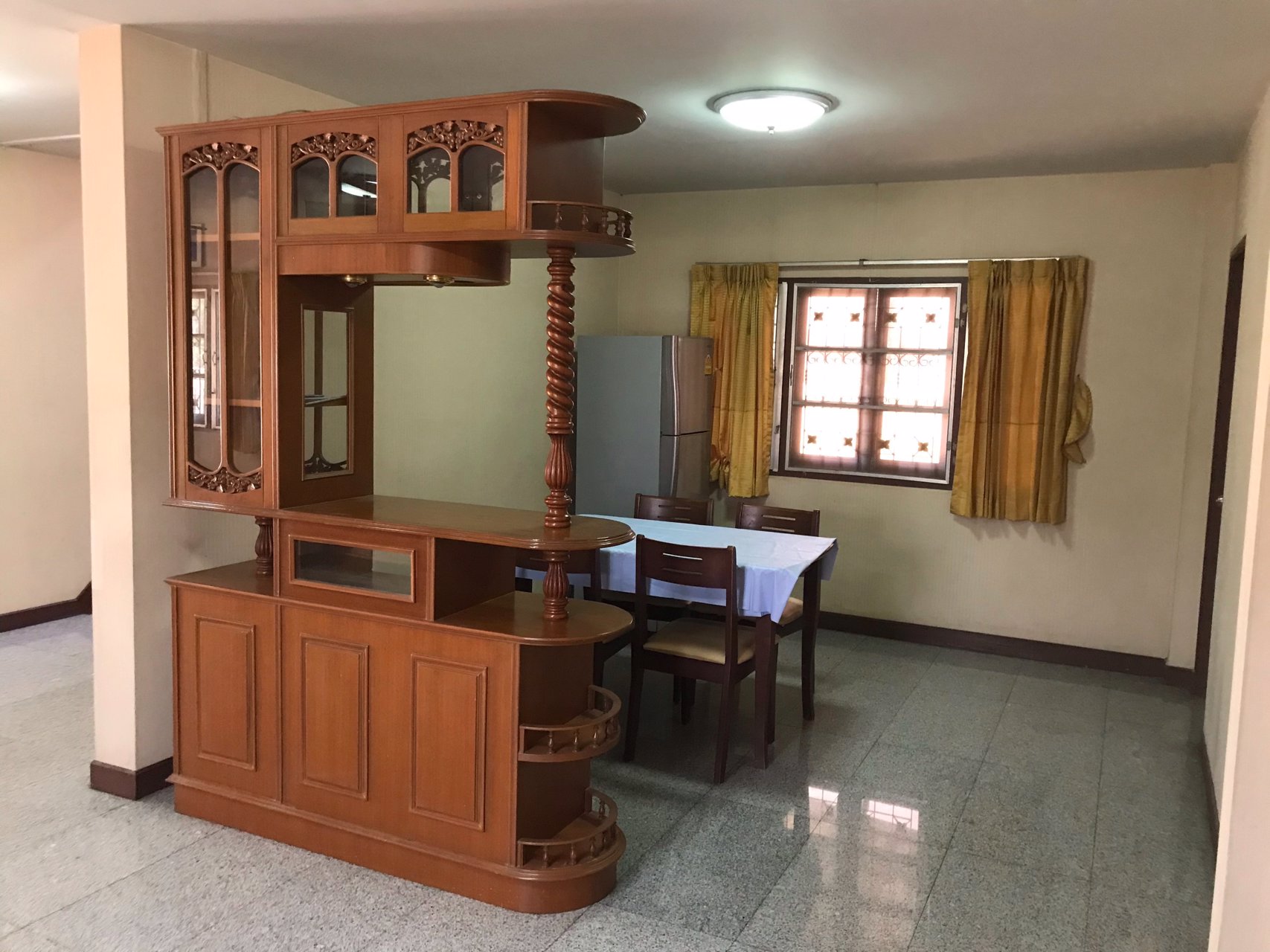 ให้เช่า-บ้านเดี่ยวหลังมุม-ซเฉลิมพระเกียรติ-ร๙-48-บ้านสวย-มีเฟอร์นิเจอร์พร้อมอยู่-ราคา-25000