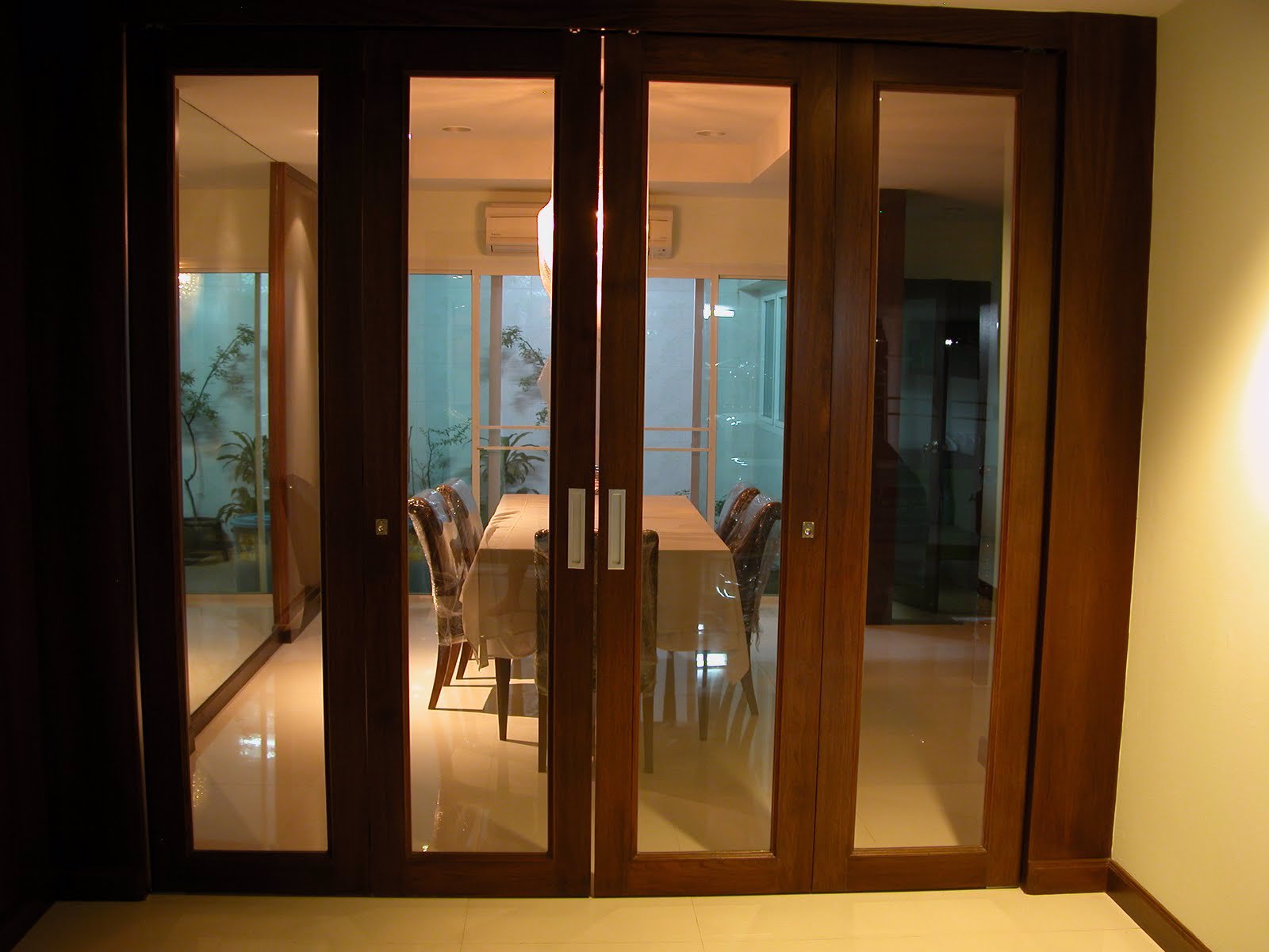 ให้เช่า-ทาวน์โฮม-4-ชั้น-หมู่บ้านศรีกรุง-พระราม-3-ใกล้ทางด่วน-บ้านสวยสภาพดี-ราคา-40000-บาท