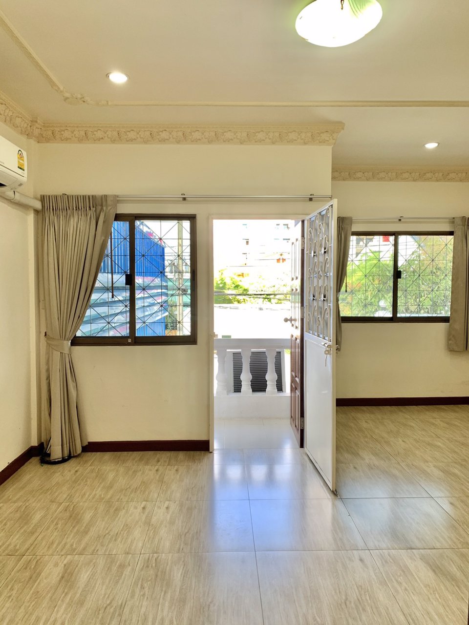 ให้เช่า-ทาวน์เฮ้าส์-2-ชั้น-renovate-ใหม่-ซอยอุดมสุข51-บ้านสวย-สภาพดี-ทำเลใกล้-bts-อุดมสุข-ราคา